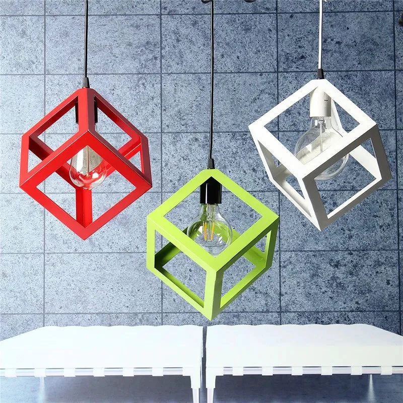 Cube Pendant Light Metal Elegance - Illuminate with Style