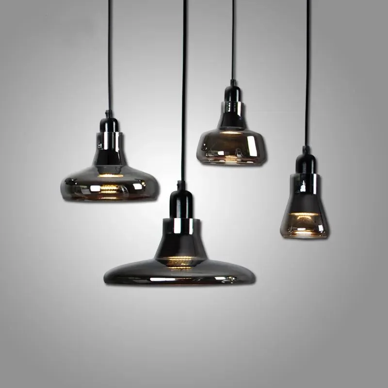 Illuminate with Style: Luminaire Glass Black Glared Pendant Light