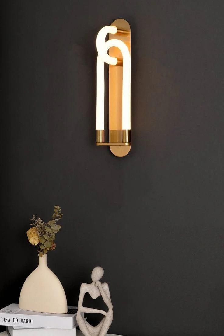 Impasse Wall Light