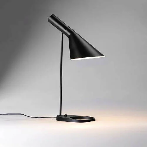 Black table lamp